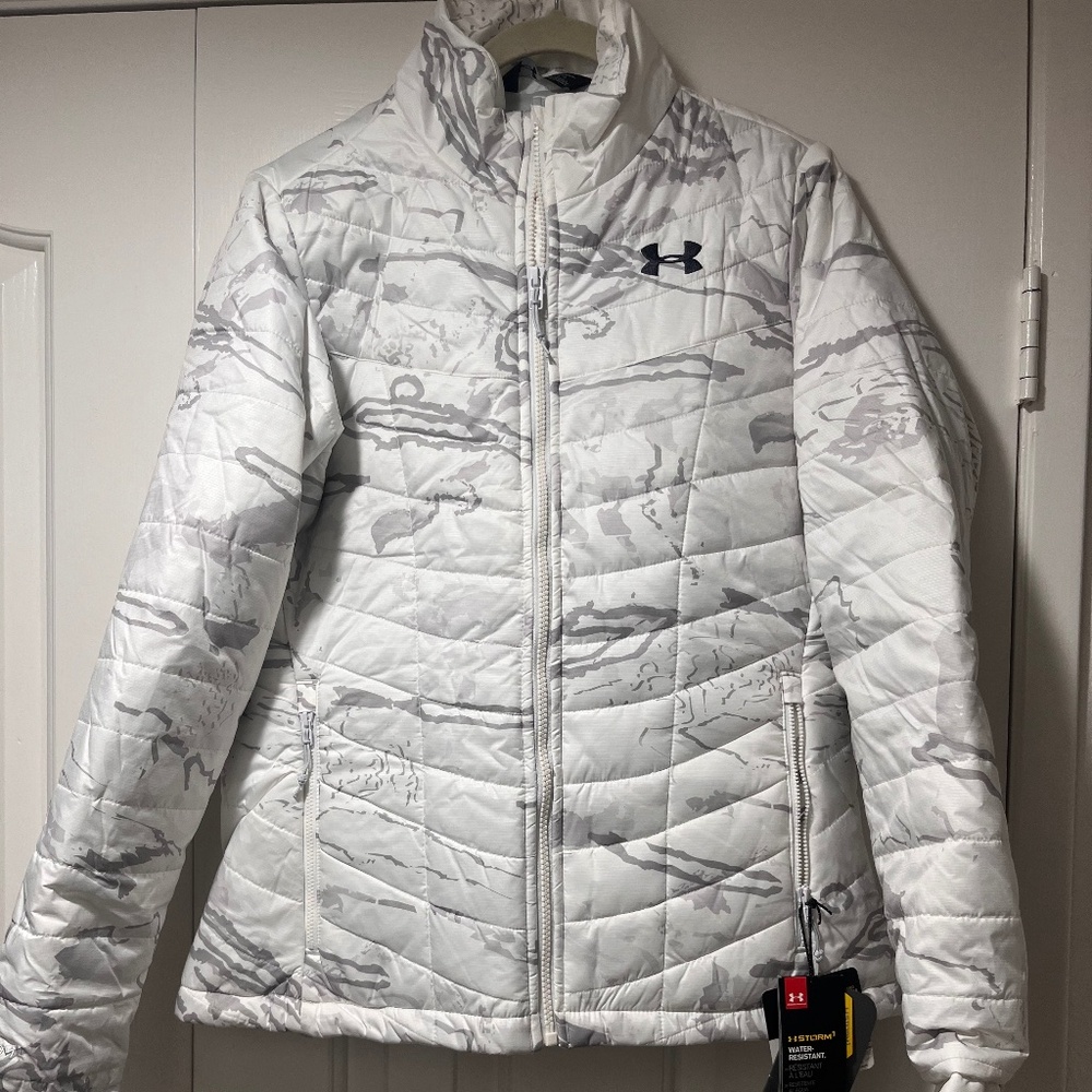 NWT - Women’s Under Armour Storm Jacket, medium